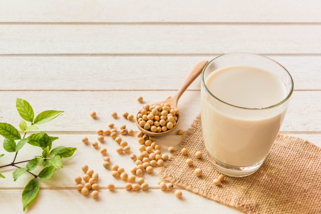 Soy beans and soy milk